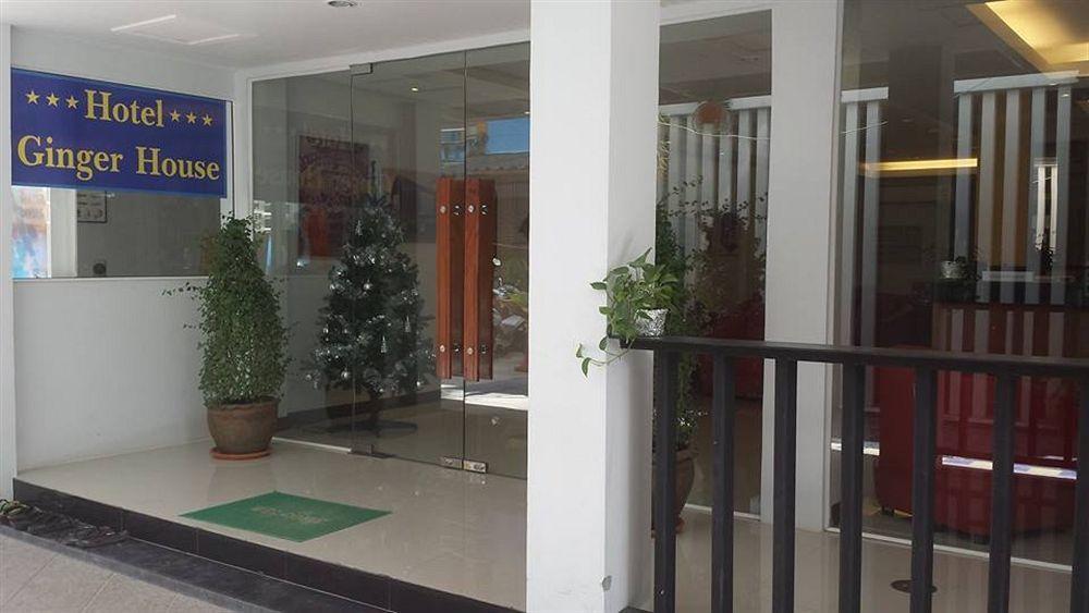 Oyo 373 Mc Ginger House Hotel Patong Exterior foto