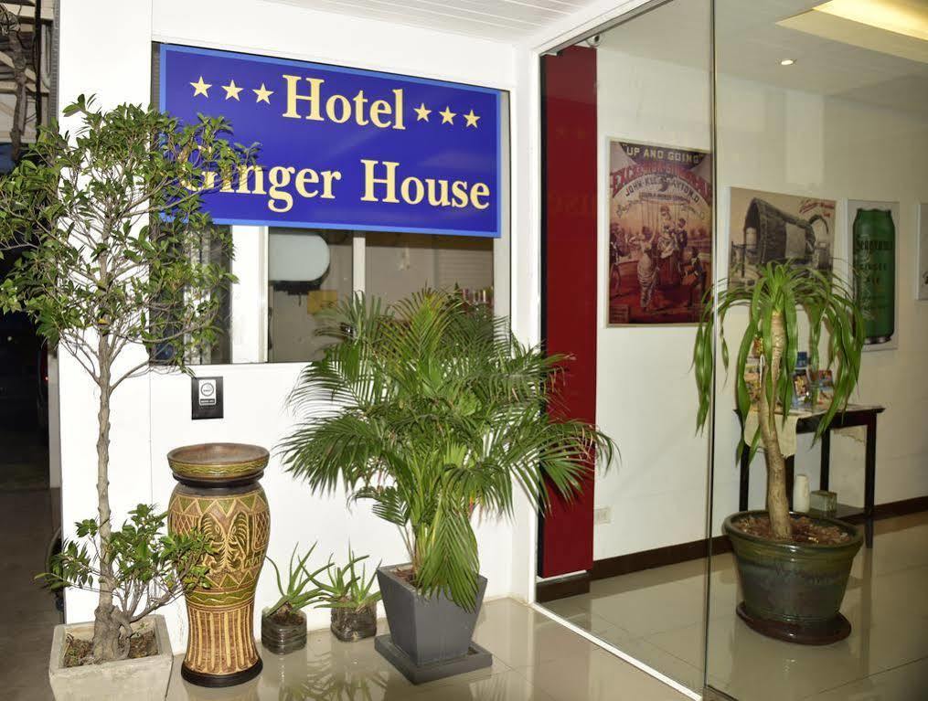 Oyo 373 Mc Ginger House Hotel Patong Exterior foto